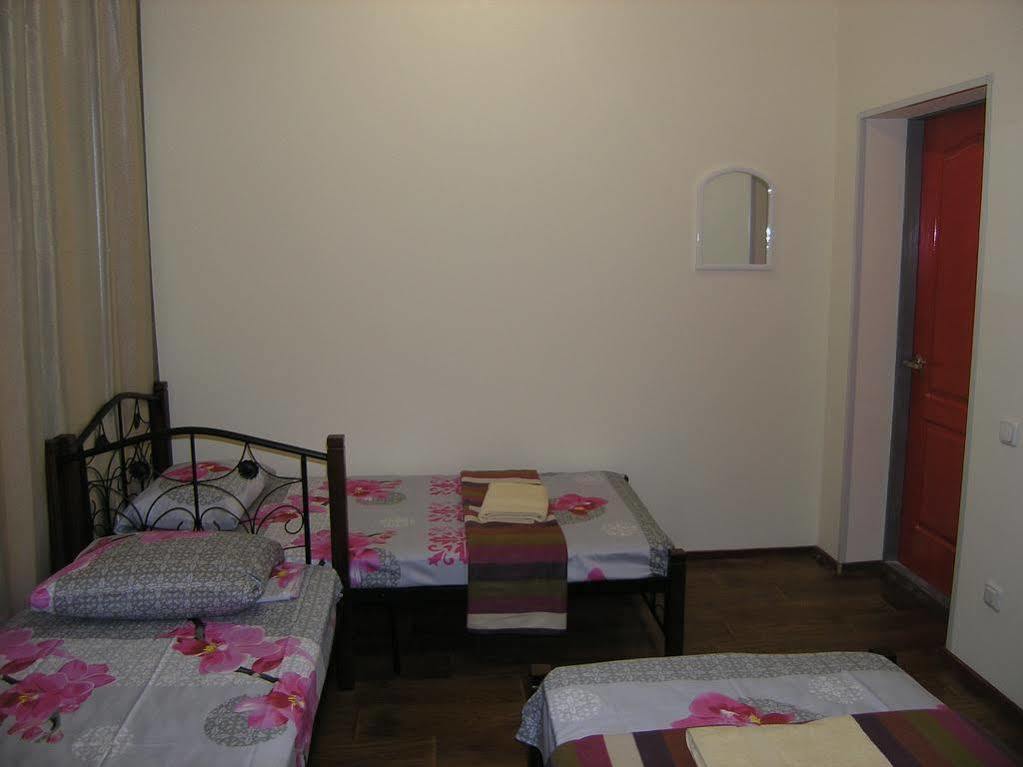 חארקיב Hostel Raiduzhny מראה חיצוני תמונה